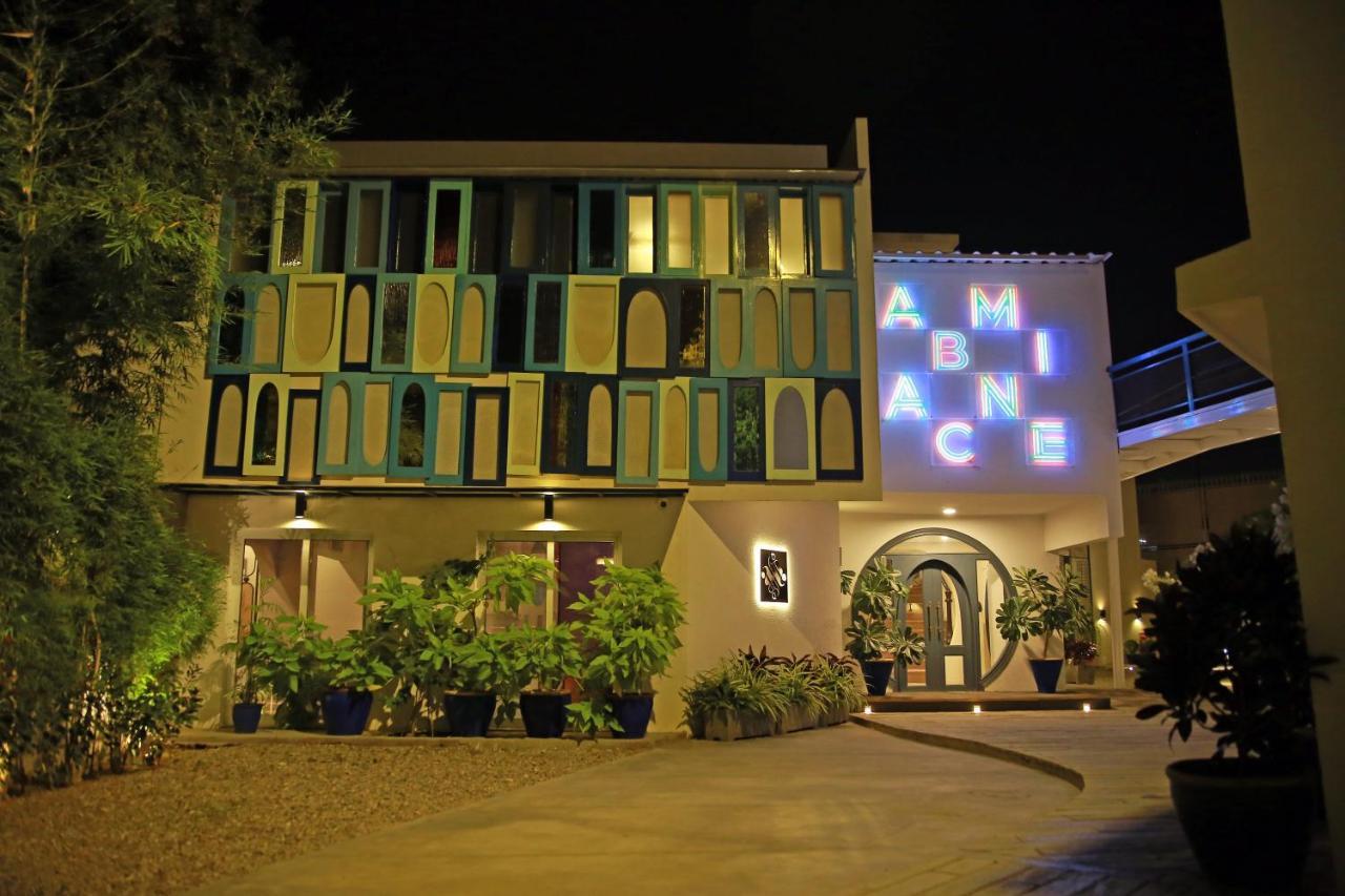 Ambiance Boutique Art Hotel Karachi Exterior photo